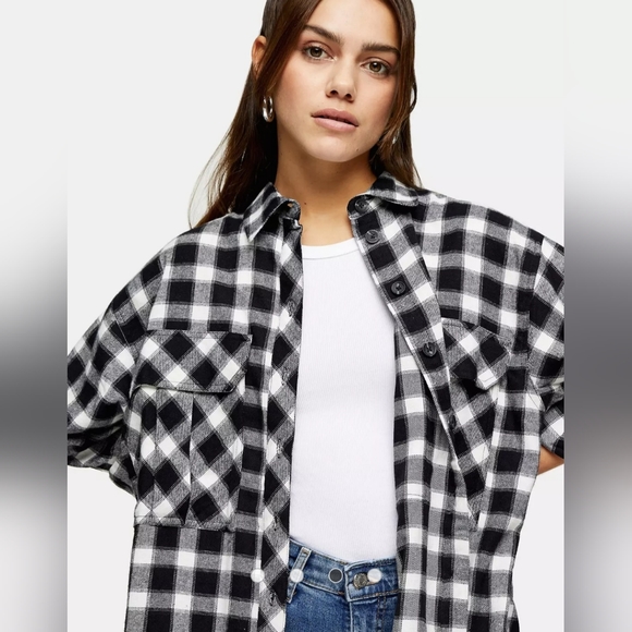 NWOT ASOS Topshop Relaxed Long Sleeve Boyfriend Checkered Button Down Shirt - Picture 3 of 10